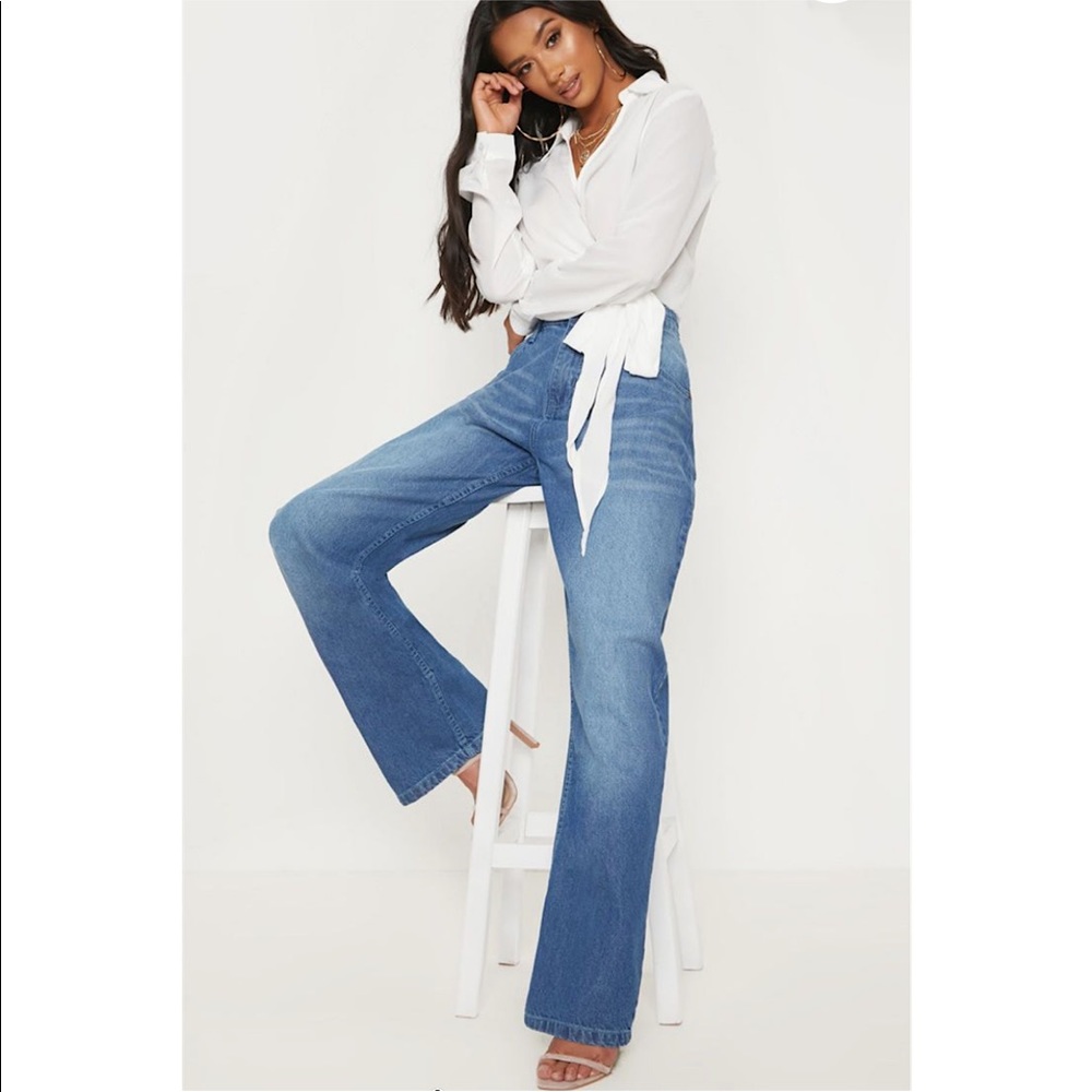 Pretty Little Thing Petite Extreme Wide Leg Jeans